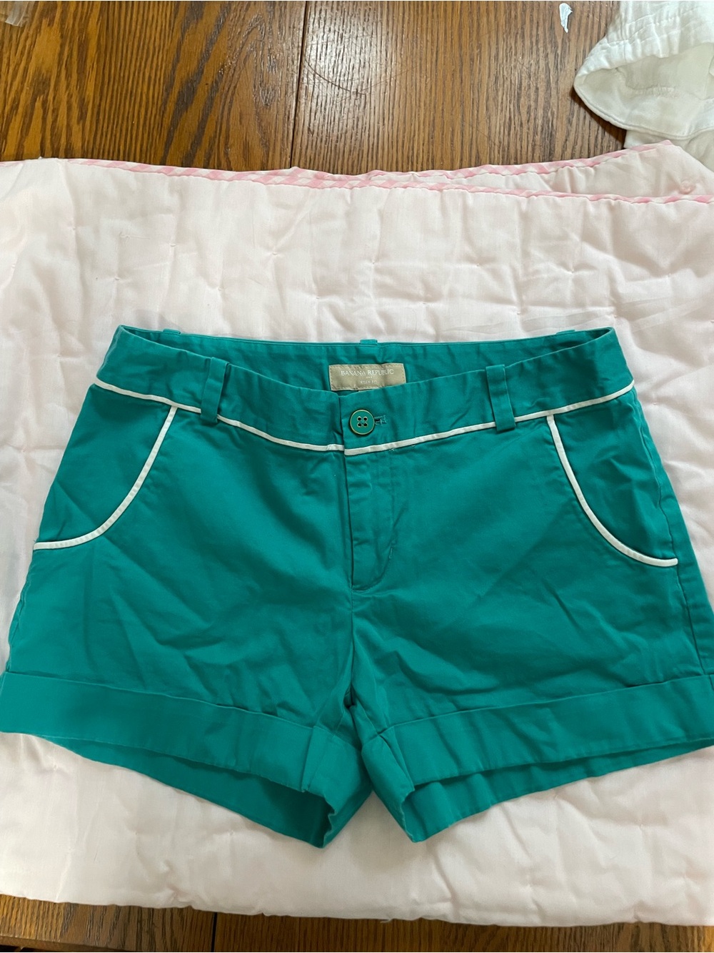 Banana Republic Teal High-Waist Shorts with White Piping Ryan Fit